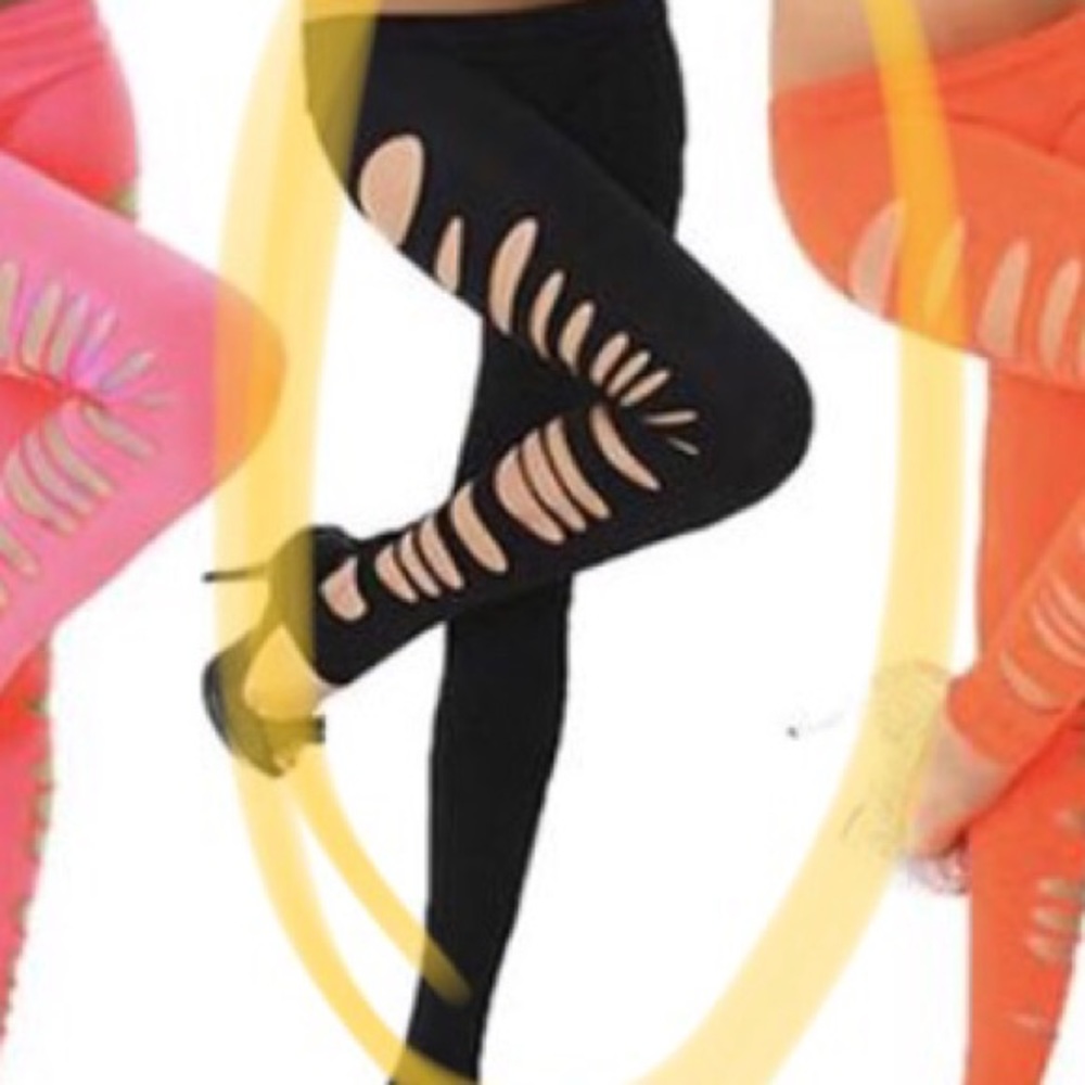 Hollow Out Side Leggings *NEW*